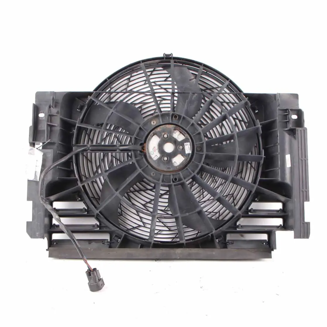 BMW X5 E53 Radiator Pusher Fan M57 M57N 3.0d Engine Cooling Shroud 6921382