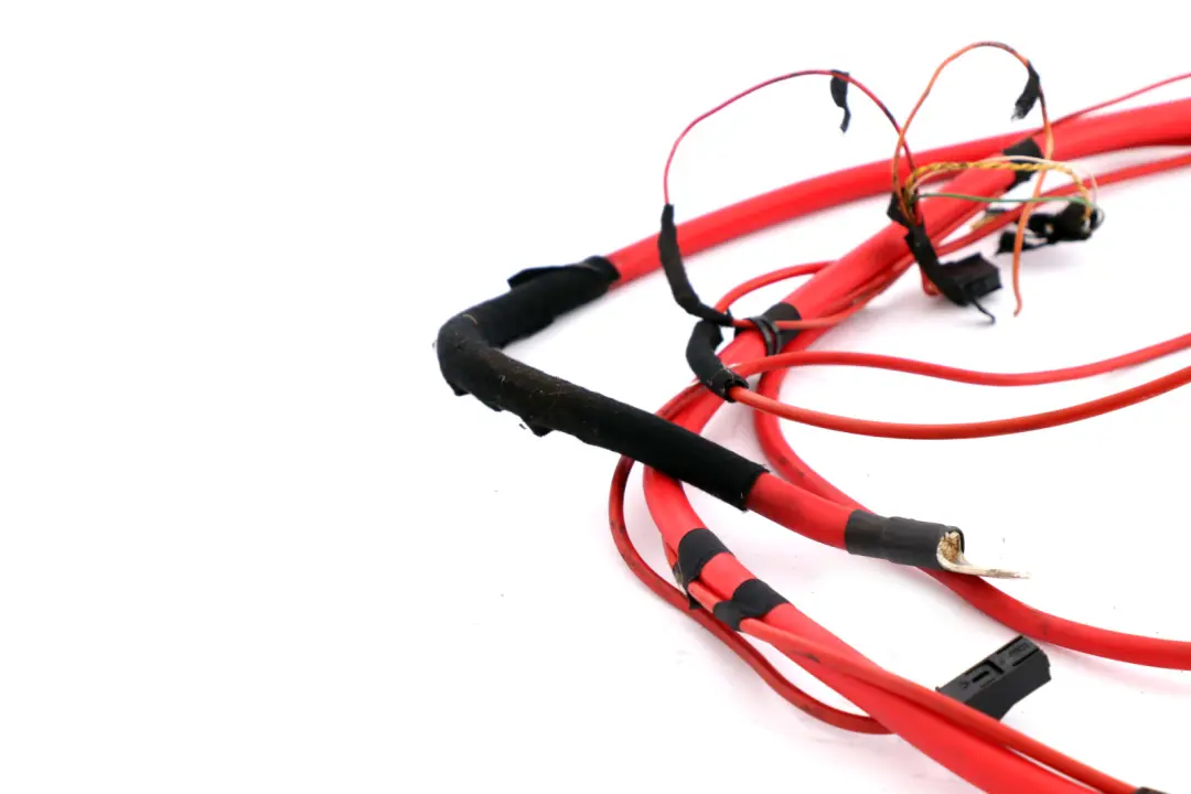 BMW X5 Series E53 M57N 3.0d Diesel Positive Battery Cable Plus Pole Lead 693247