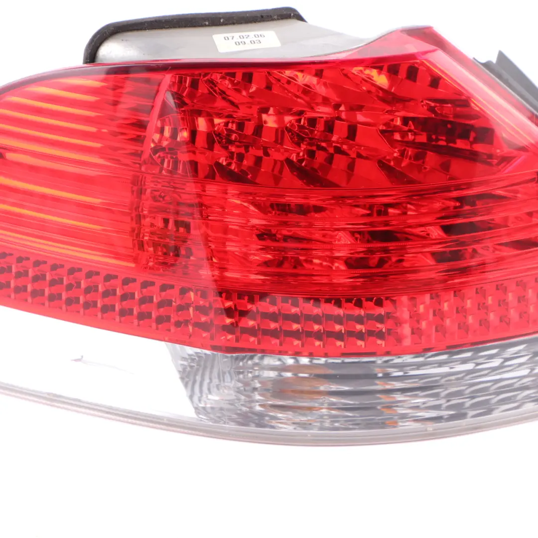 BMW E65 E66 E67 Rear Light In The Side Panel White Left N/S 6937235