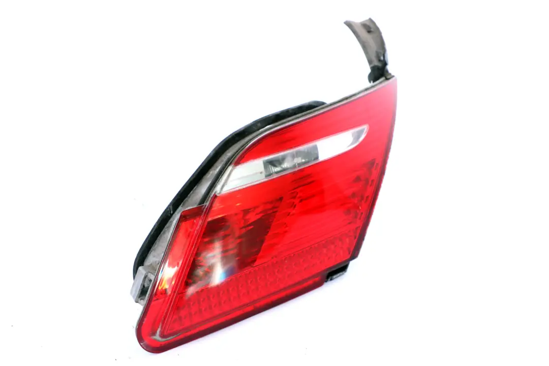 BMW 7 Series E65 Right O/S Rear Light In Trunk Lid Boot Tailgate Lamp 6938518