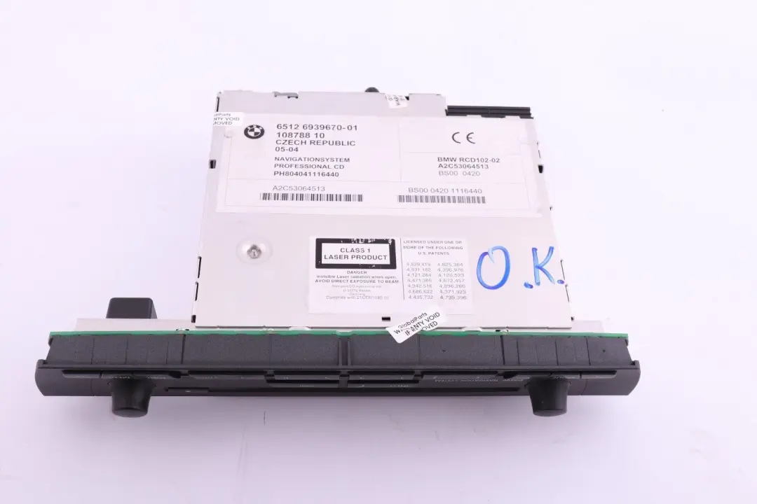 BMW X3 Series E83 Radio Navigation System CID Control Unit CD Player 6939670