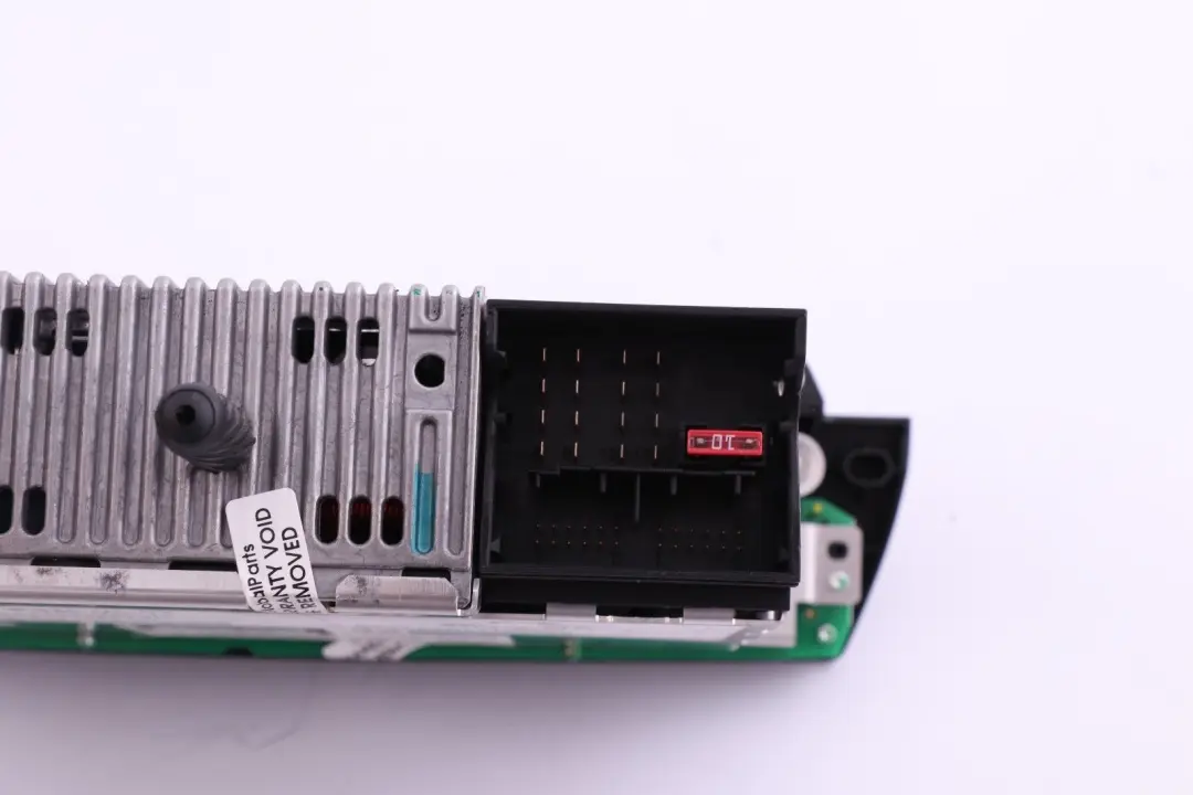 BMW X3 Series E83 Radio Navigation System CID Control Unit CD Player 6939670
