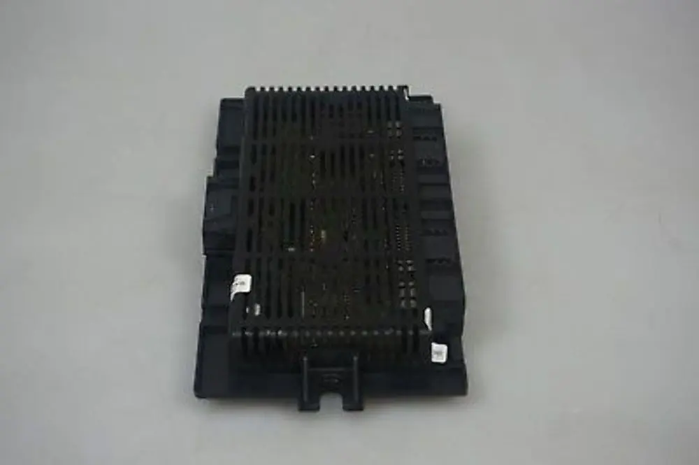 BMW 1 SERIES E87 Light Module ECU LCM LOW Footwell module PL2 FRMFA 6956585