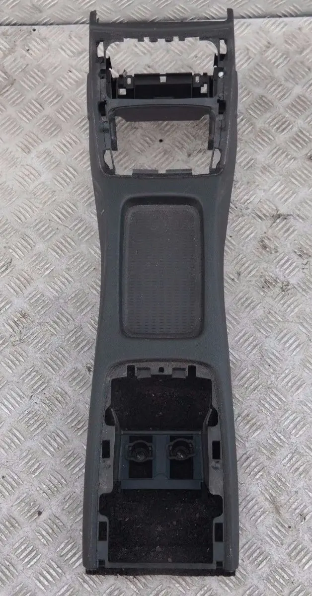 BMW 3 SERIES 1 E92 E93 LCi Cover rear console with light package rear black