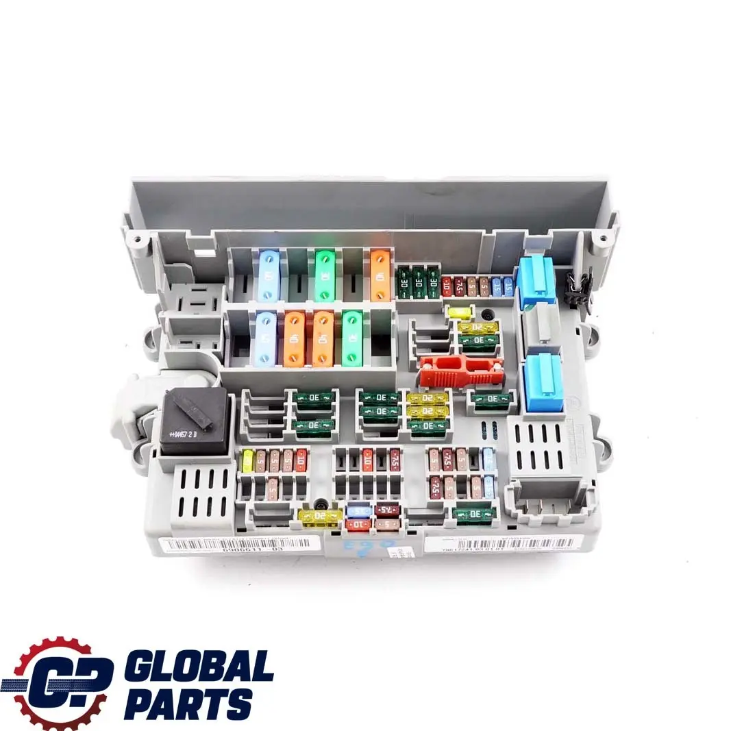 BMW 1 3 Series E87 E90 Power Distribution Fuse Box Front 6906611