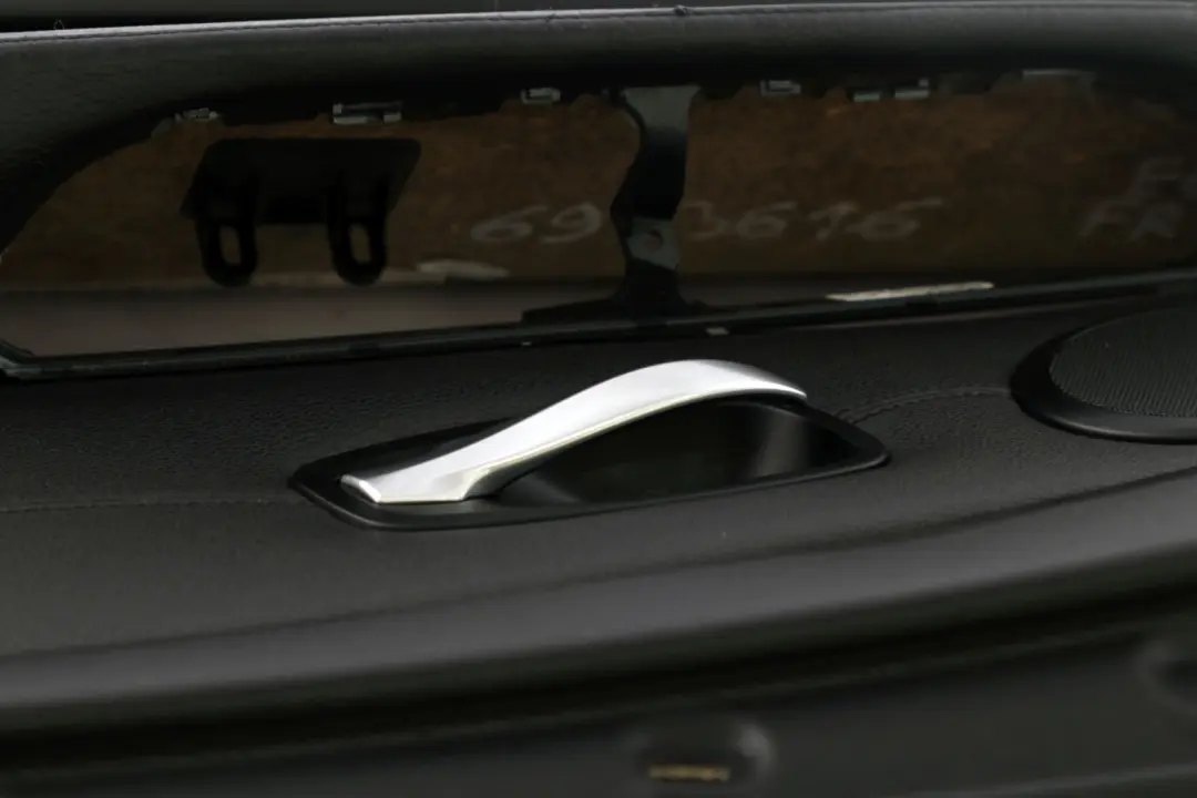 BMW 5 Series E60 E61 LCI Front Right O/S Door Card Lining Leather Panel Black