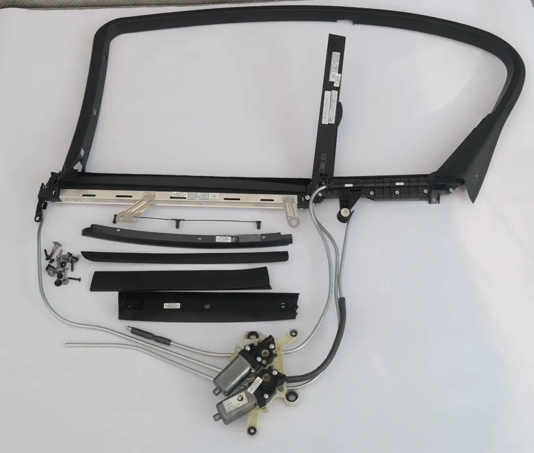 Complete Rear Right O/S Door Sun Blind Roller Screen Window BMW 7 SERIES E65 - SKU 7012894-1 - Part number 7012894