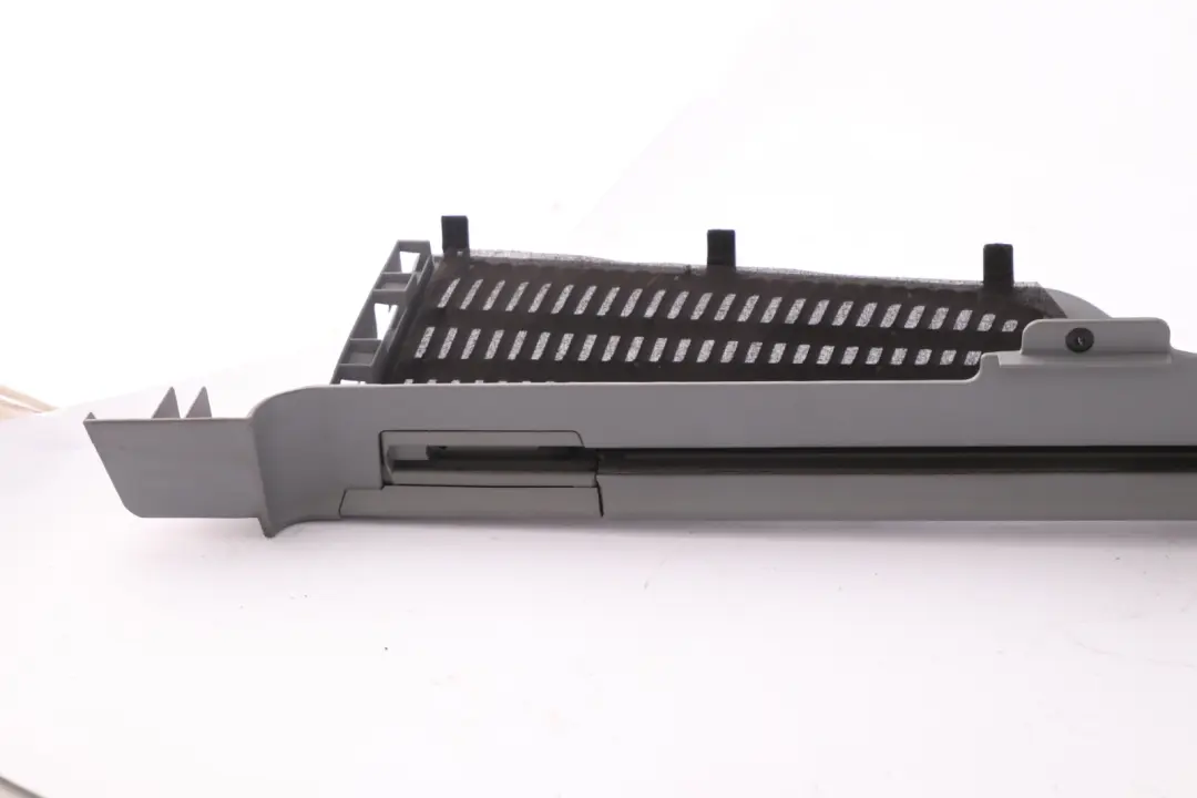 BMW X5 Series E53 Left Vent Louvre Side Rail Cover In Trunk Lid N/S Grey