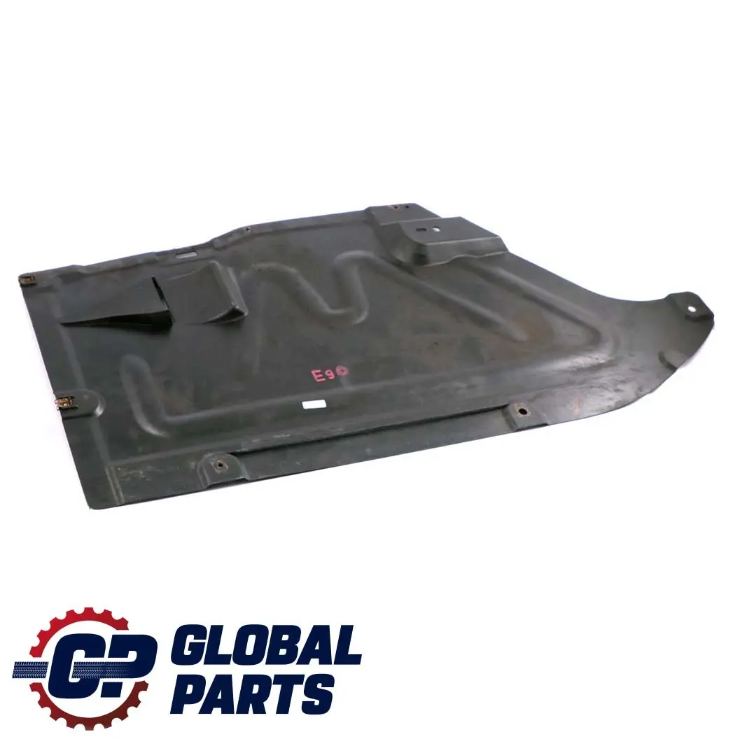 BMW E81 E82 E87 E88 E90 E91 E92 Centre de recouvrement sous le plancher