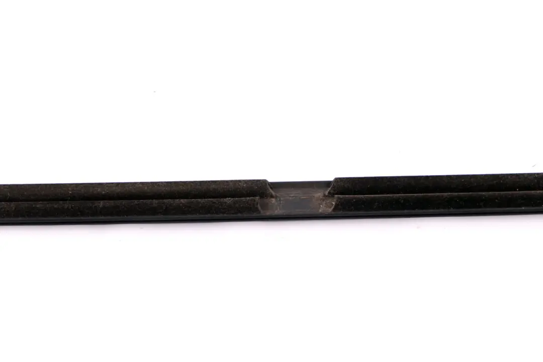 BMW 3 Series E90 Rear Right Door O/S Channel Cover Outer Weatherstrip Black