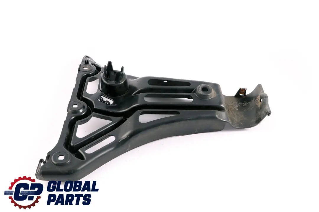 BMW E61 LCI Soporte parachoques trasero izquierdo 7060795