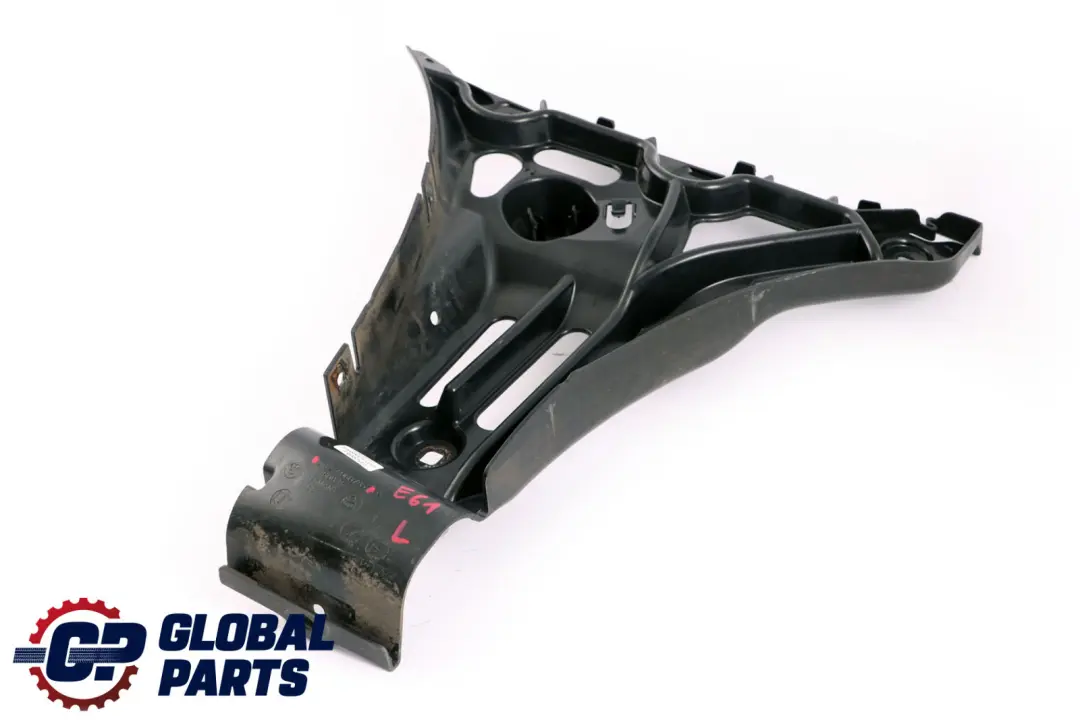 BMW E61 LCI Soporte parachoques trasero izquierdo 7060795