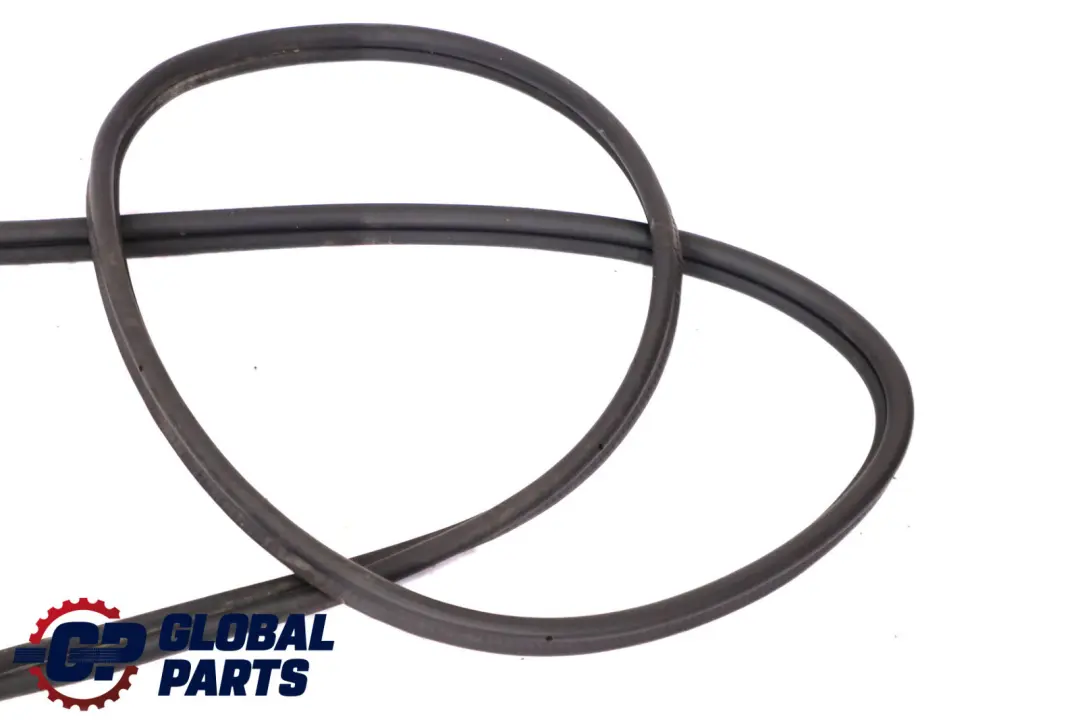 BMW 5 Series E61 Trunk Lid Seal Edge Protection Weatherstrip Rubber 7061389