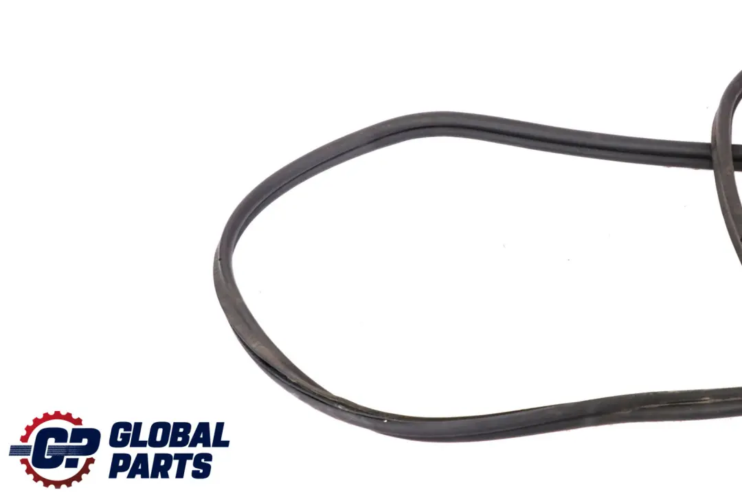 BMW 5 Series E61 Trunk Lid Seal Edge Protection Weatherstrip Rubber 7061389