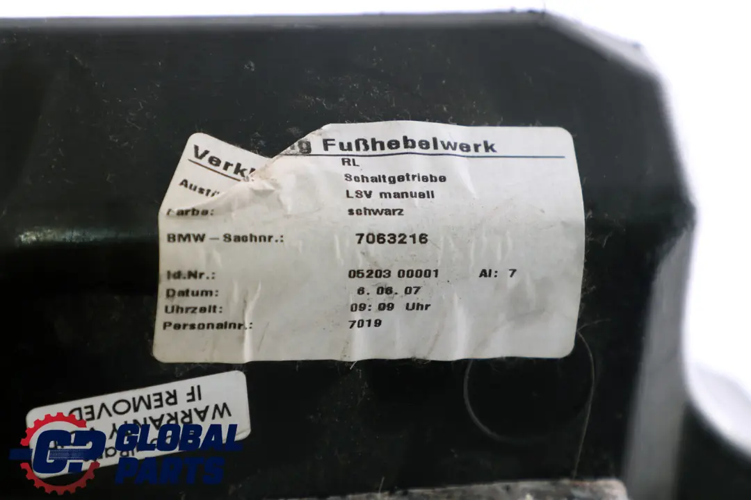 BMW 5 SERIES E60 E61 TRIM PANEL FOOT CONTROLS PART 7063216