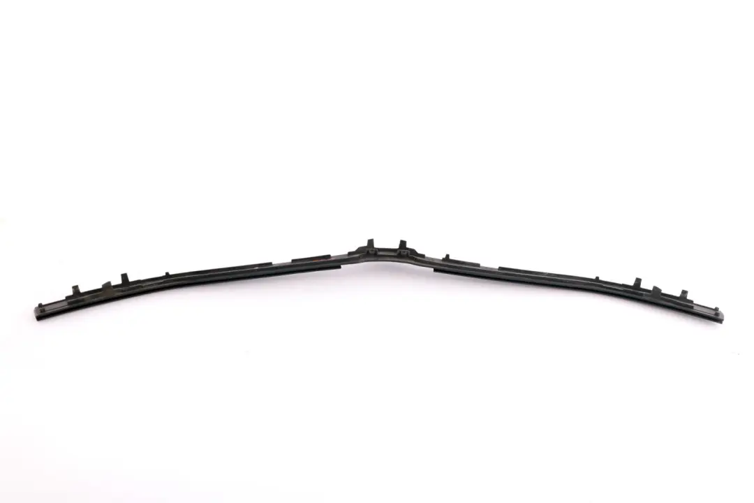 BMW 5 Series E60 E61 Bonnet Hood Front Trim Panel Supporting Ledge Strip 7063835