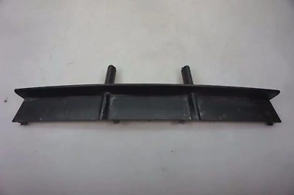 BMW 5 Series E60 E61 Front Bumper Grille Centre Grid 7114883