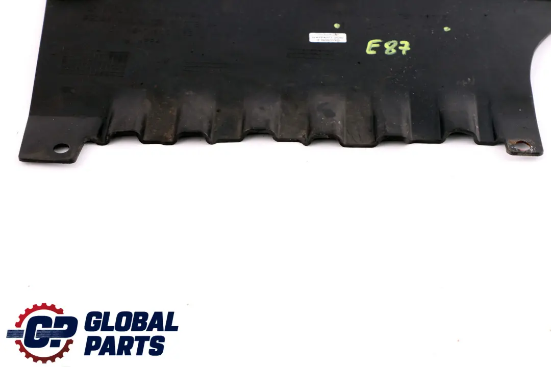 BMW E81 E87 parachoques trasero bajo La cubierta del panel 7117631