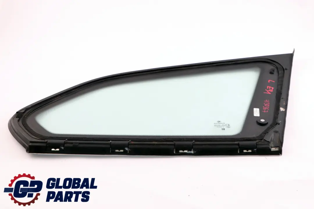 BMW 3 E91 LCI Fenetre Laterale Vert avec Joint a Gauche Chrome 7130367