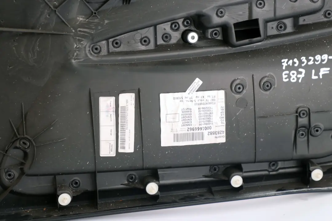 BMW 1 Series E87 2 Front Left N/S Door Card Trim Panel Black Folienteil Black
