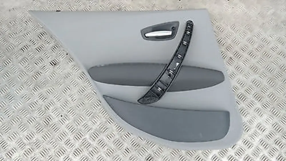 BMW E87 Panel embellecedor tarjeta puerta trasera izquierda GRIS ALASKAGRAU