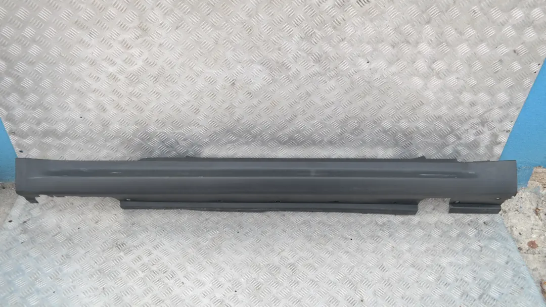 BMW MINI Cooper One R56 R57 R58 R59 RIGHT DOOR SILL COVER SIDE SKIRT O/S 7147916