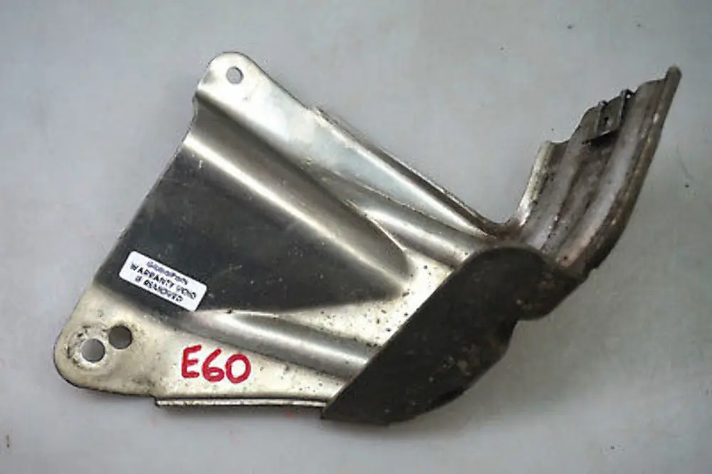 BMW E60 Soporte Cubre Rueda Carcasa Delantero Izquierdo Conducto De Aire 7152819