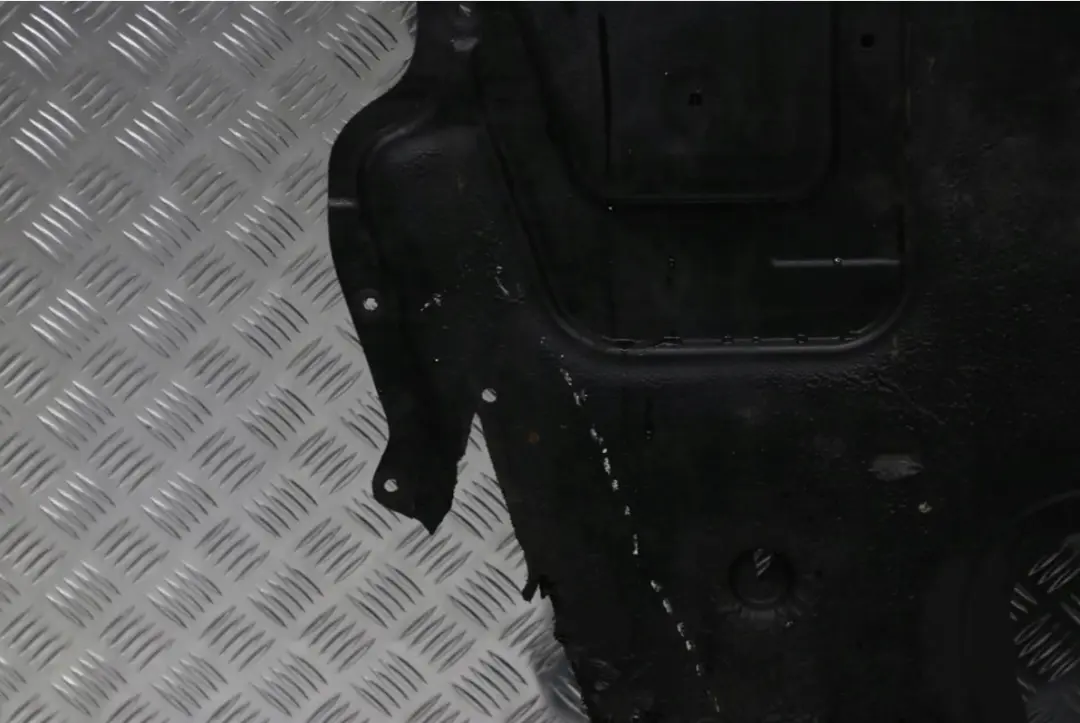 BMW 5 er E60 E61 6 Diesel Unterbodenverkleidung Mitte 51757154147 7154147