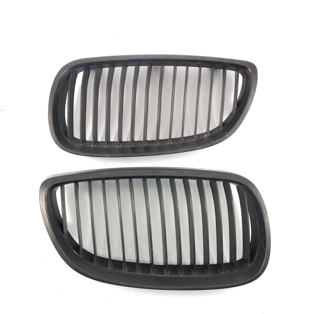 BMW E92 E93 Komplet Grill Nerki Przód Czarne