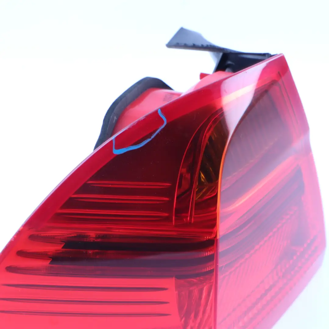 BMW E91 Touring Rear Lamp Light Side Panel Left N/S Tail Light 7160061