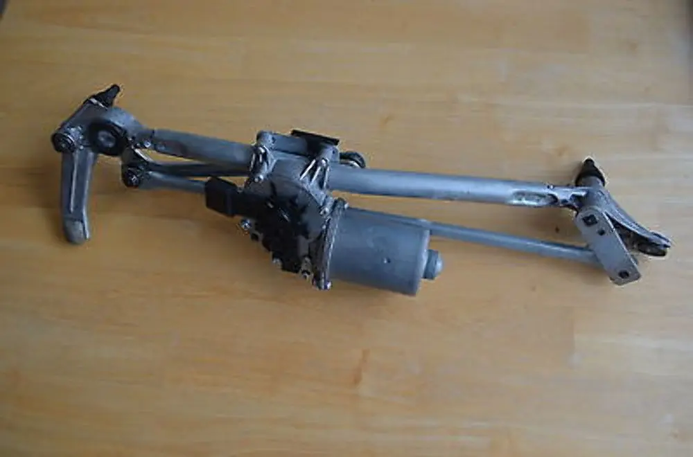 BMW 3 SERIES E90 E91 E92 E93 Wiper System Complete Motor System 7161710