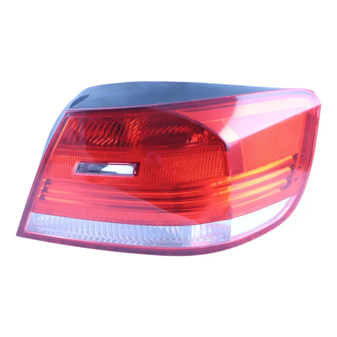 BMW E93 Convertible Light Lamp Panel Rear Right O/S 7162302