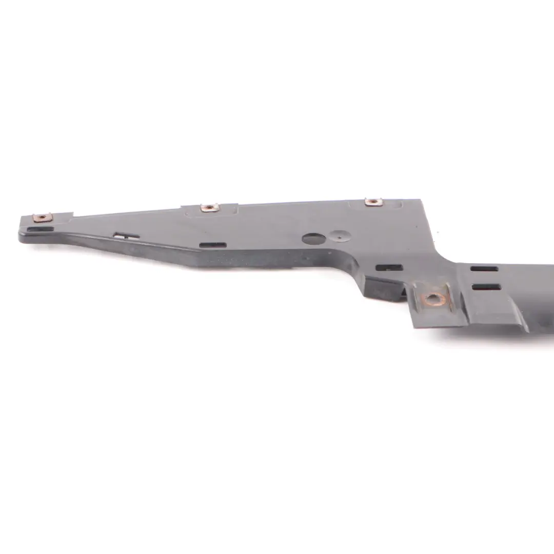 BMW E90 E91 Guide Bottom Centre Rear Bumper Guide 51127163847 7163847