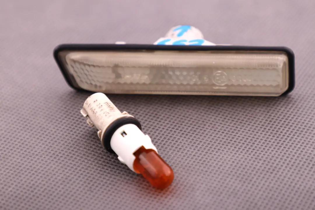 BMW 3 X5 Series E36 E53 Left N/S Additional Turn Indicator Lamp White 7164491