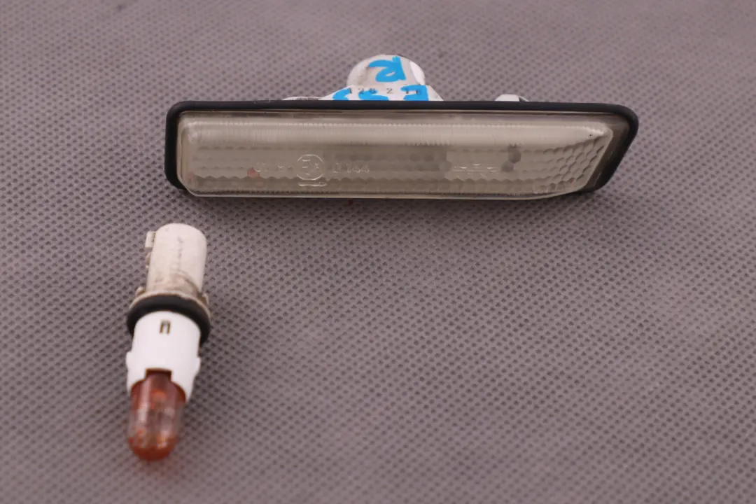 BMW 3 X5 Series E36 E53 Right O/S Additional Turn Indicator Lamp White 7164492