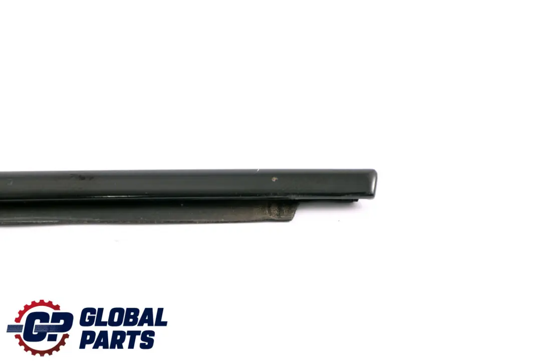 BMW E88 Derecho Exterior Burlete Tapa Embellecedor Negro 7165002