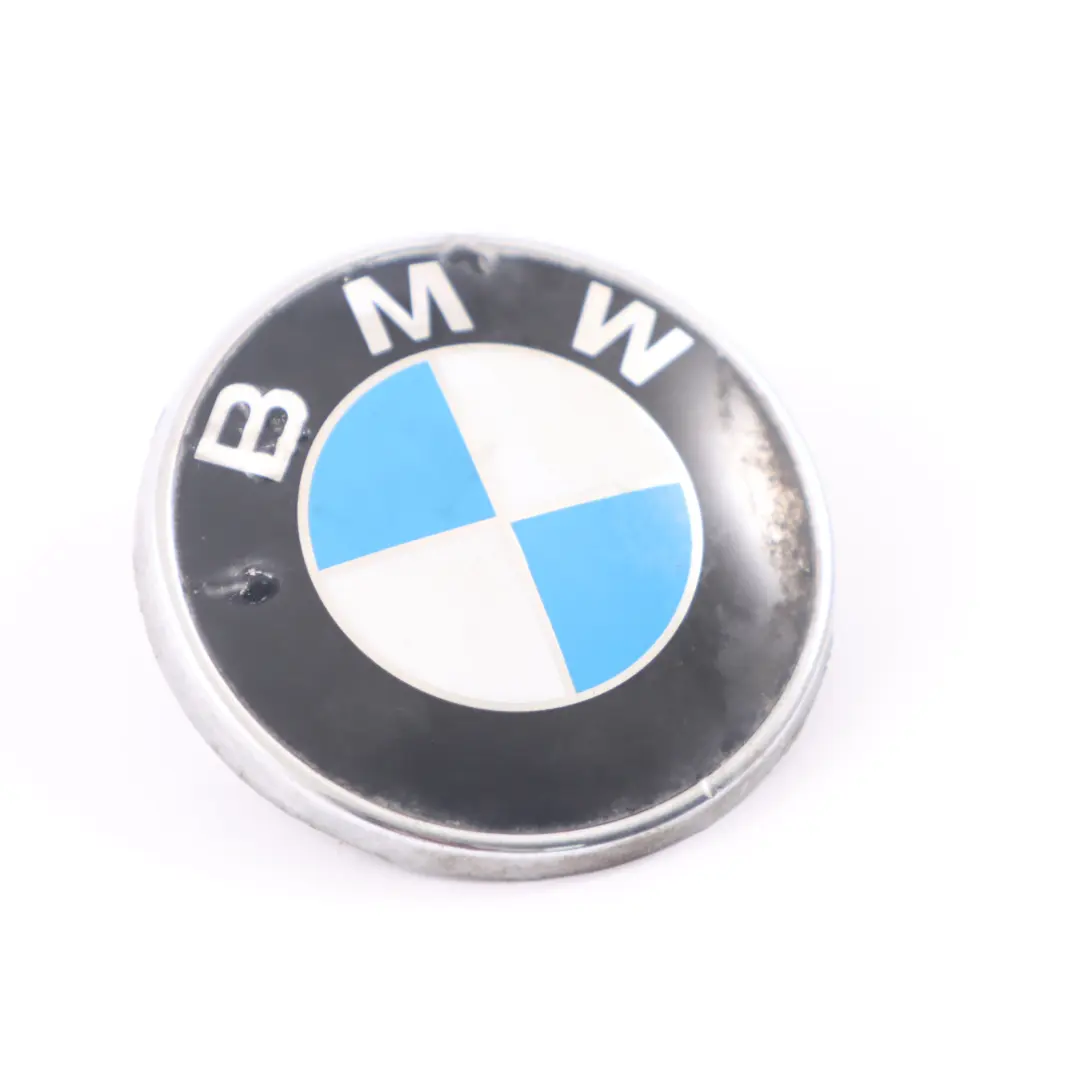 BMW E82 E88 Emblemat Logo Znaczek Klapy Bagażnika Tył 7166445