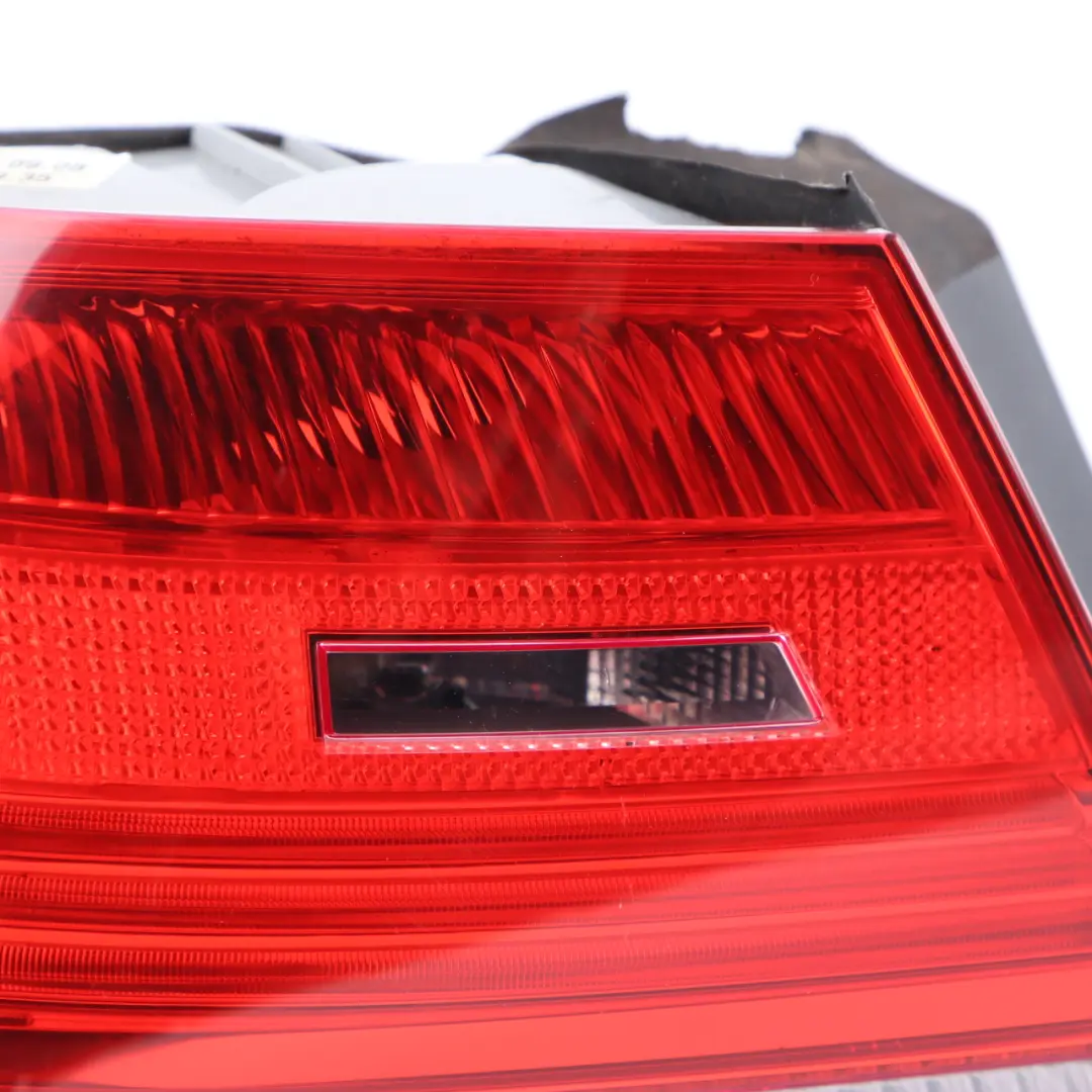 Rear Lamp BMW E92 Coupe Light In The Side Panel Left N/S 7174403