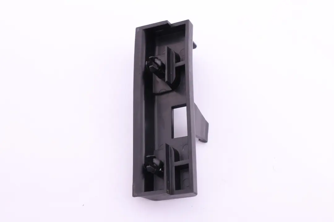 BMW 1 Series E88 Retaining Side Skirt Bracket Strip A Pillar Left N/S 7177795