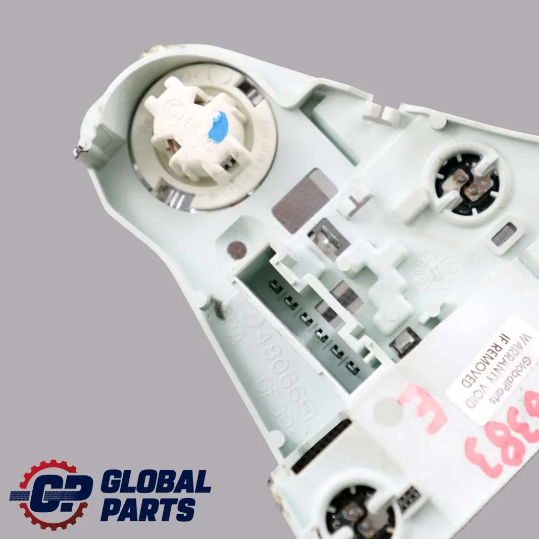 Iluminacion Lateral Portalamparas Toma Trasera Izquierda BMW E93 - SKU 7178383 - Número de pieza 7178383