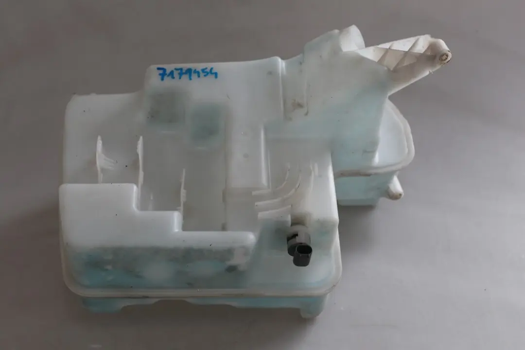 BMW 5 SERIES E61 Windscreen Cleaning Container Bottle Washer Tank 7179450