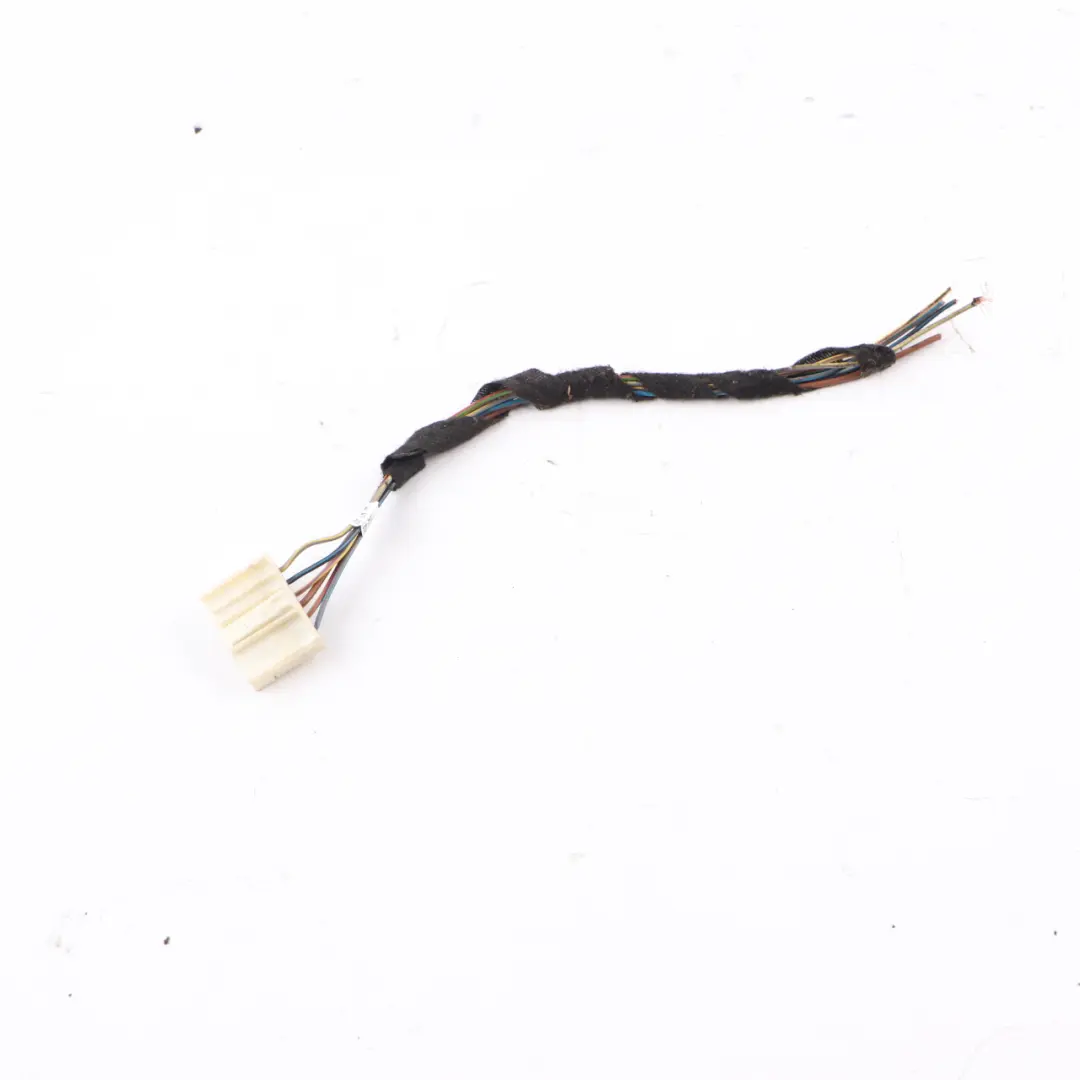 BMW E81 E87 LCI LED Rear Right O/S Lamp Light Side Panel Plug Wiring 6984756