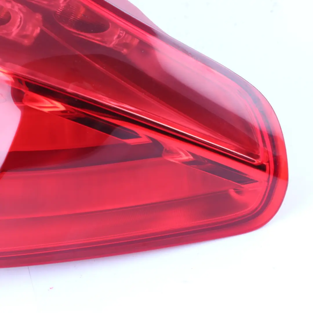 Rear Lamp BMW F01 F02 F03 Light In The Side Panel Right O/S 7182198