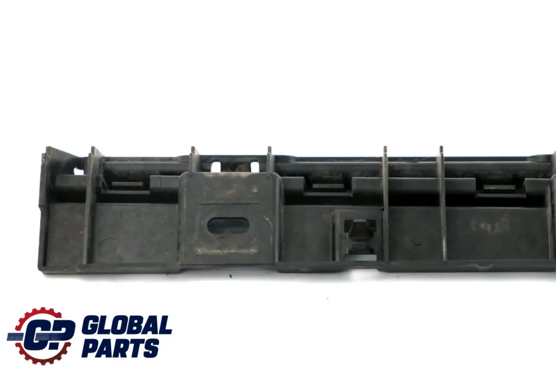 BMW F10 F11 LCI Tira De retencion Sill Delantero Izquierdo 7184777