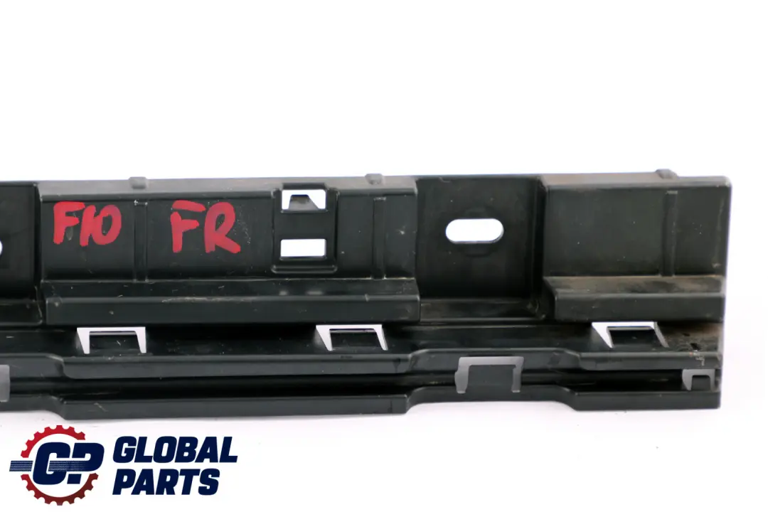 BMW F10 F11 LCI Tira De retencion Sill Delantero Derecho 7184778