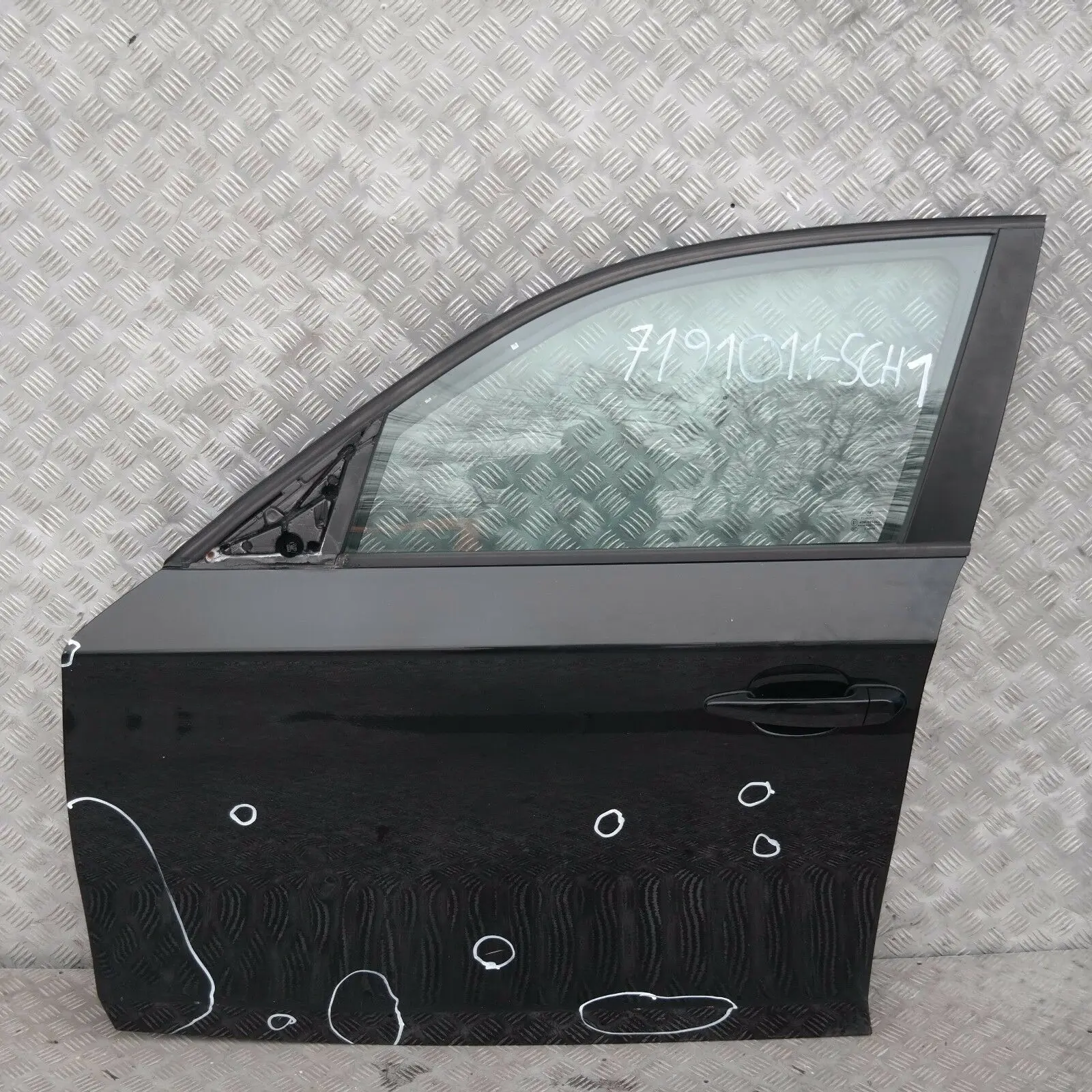 BMW 1 SERIES 1 E87 E87N Door Front Left N/S Schwarz 2 Black