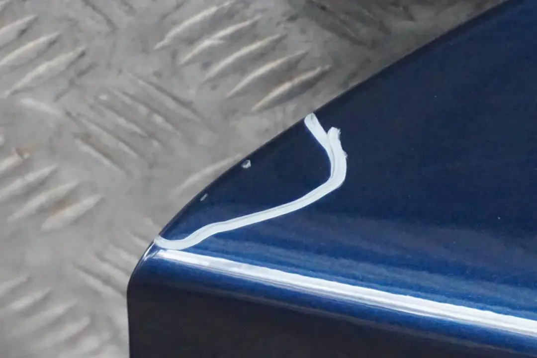 BMW 1 er E87 Fahrerseite Tür Vorne Links Tiefseeblau Blau Metallic - A76