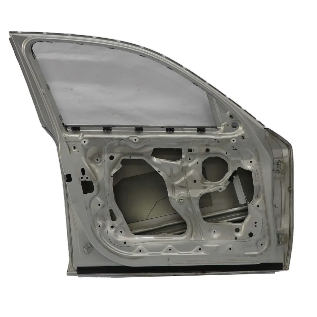 BMW 1 E87 Door Front Left N/S Titansilber Silber Silver Metallic - 354