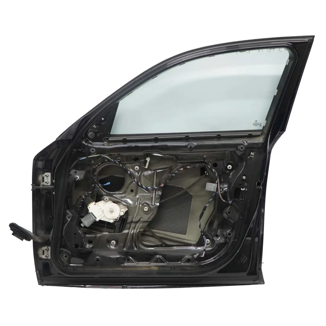 BMW 1 E87 Door Front Right O/S Black Sapphire Metallic - 475