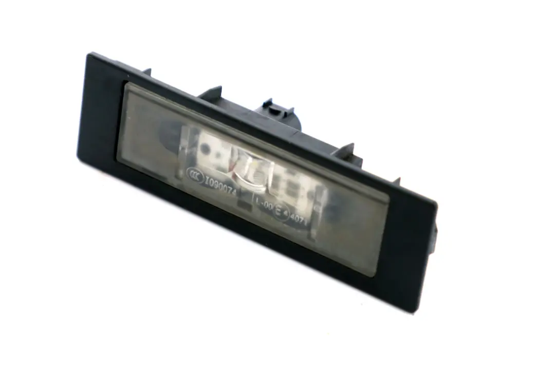 BMW E81 E87 F06 F12 F13 F20 F21 Luz De matricula trasera LED 7193294